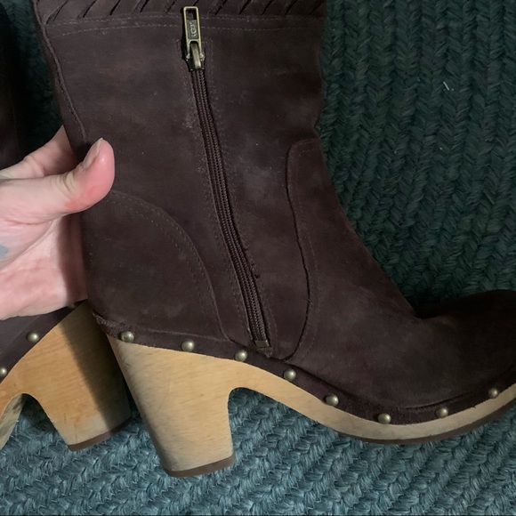 UGG brown suede boots 8 - Picture 6 of 9